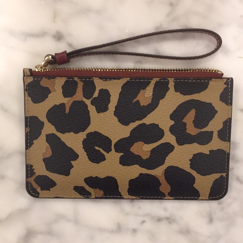 Coach Pouch - Picture 3 of 3